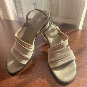 Life Stride Jiffy Sandal Sz. 6
